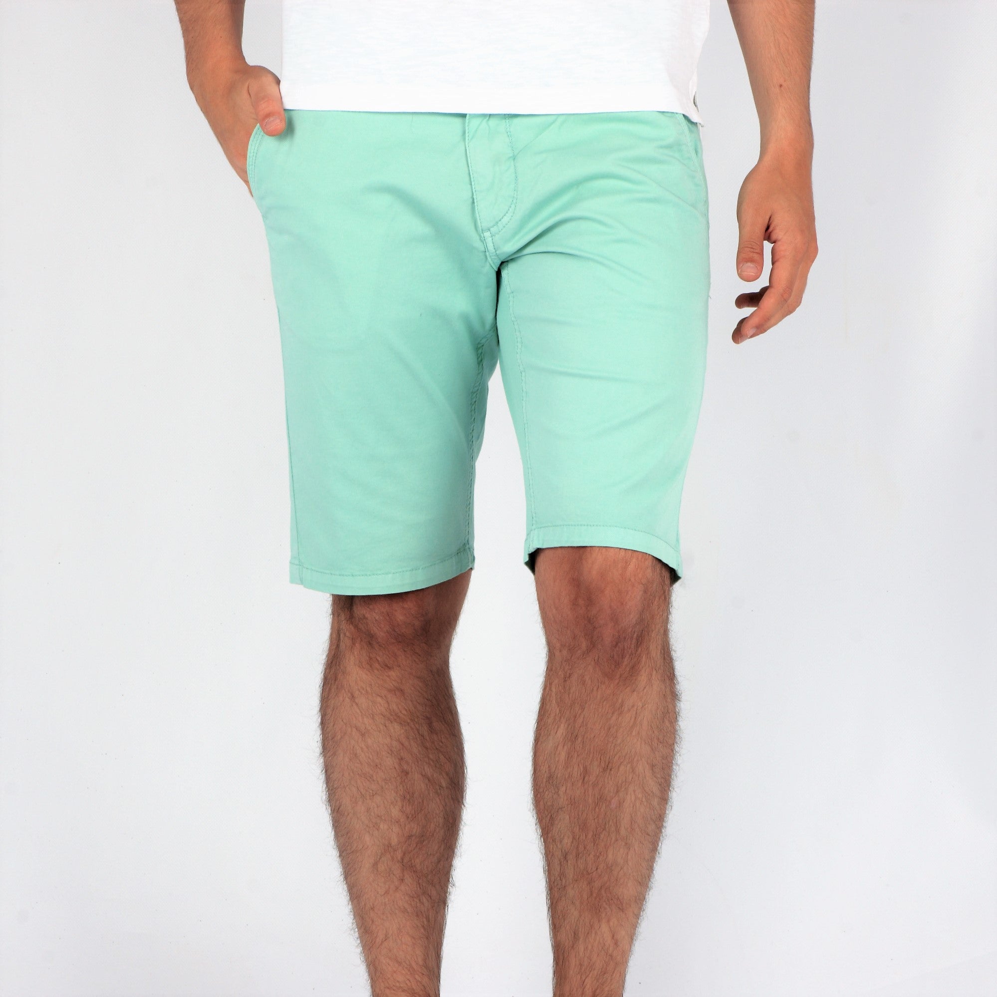 Bermuda chino