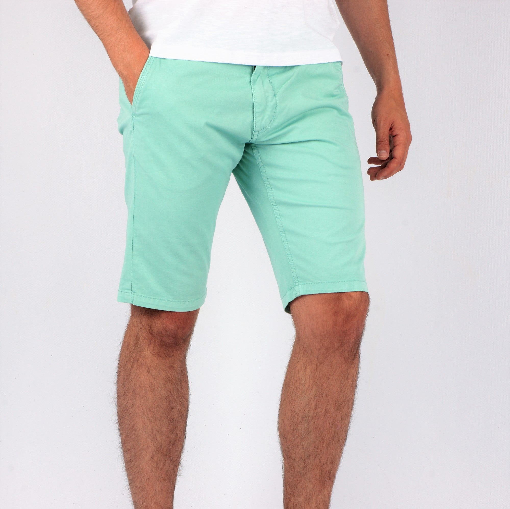 Bermuda chino