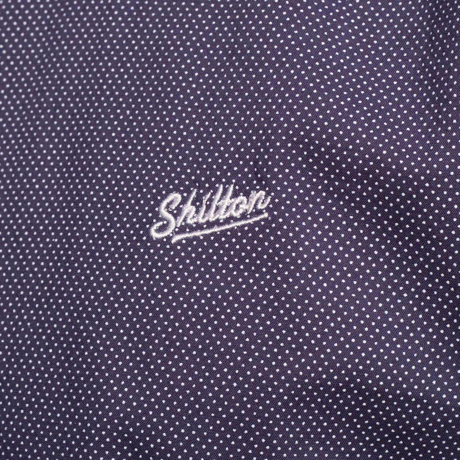 Chemise à pois imprimés