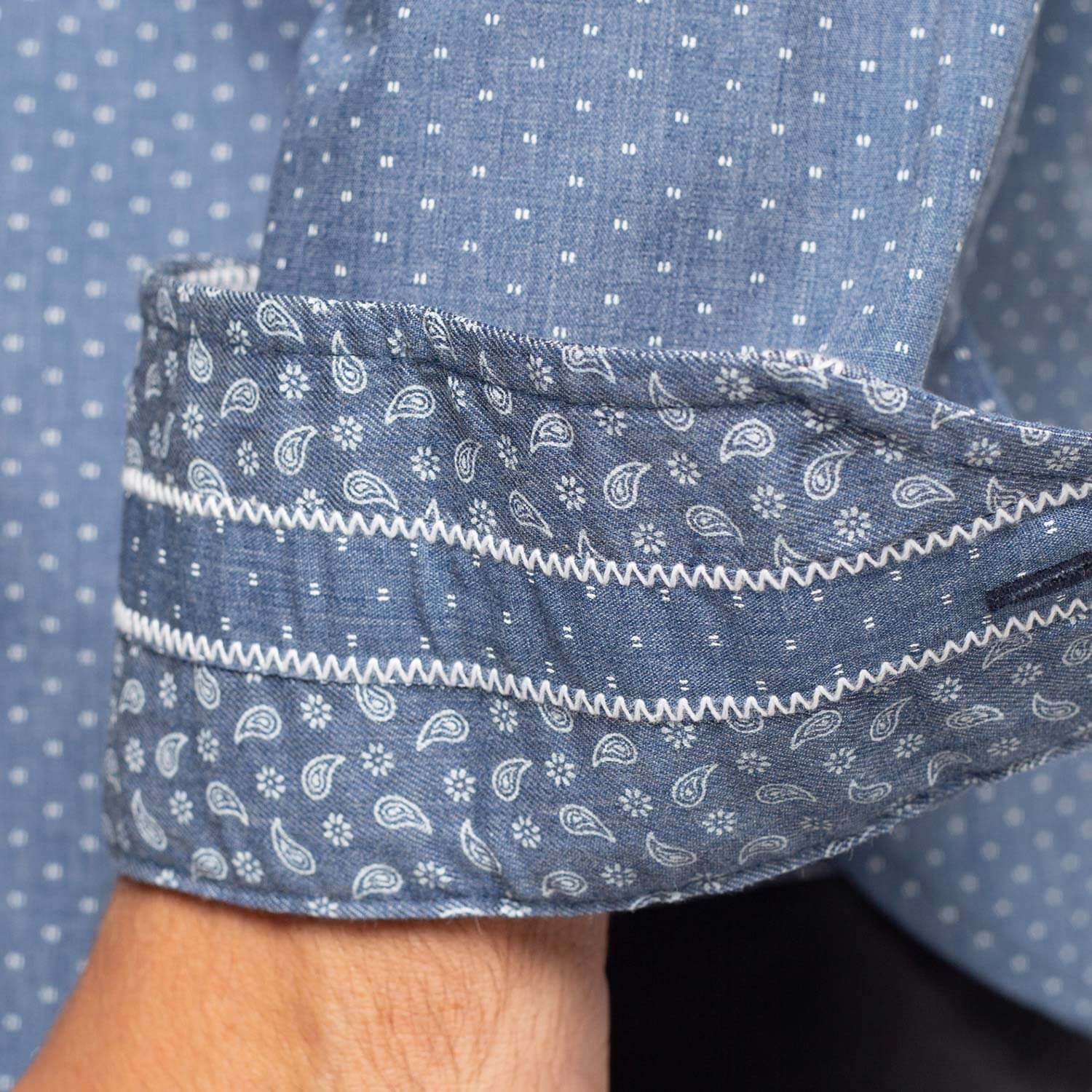 Chemise imprimée à motifs