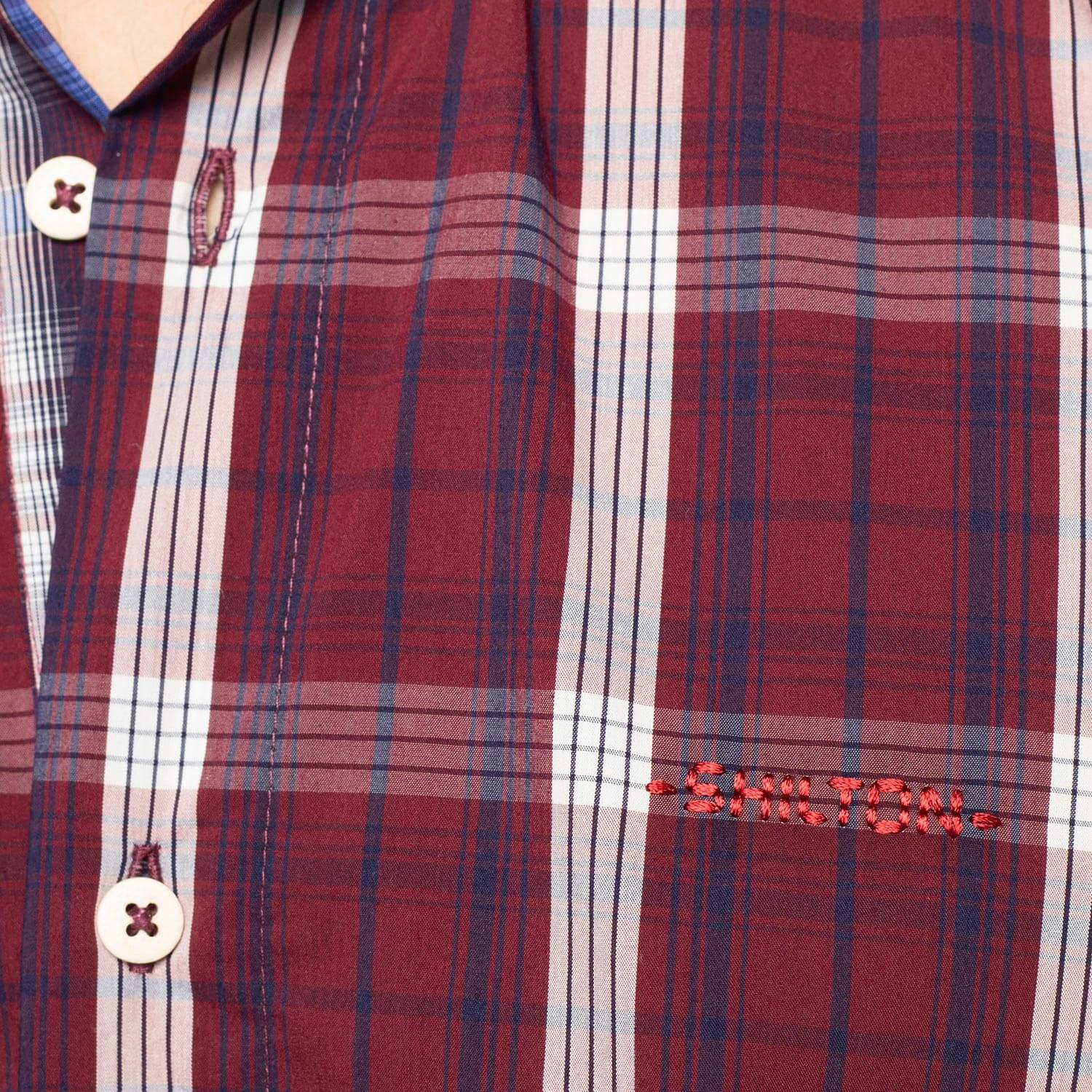 Chemise à carreaux