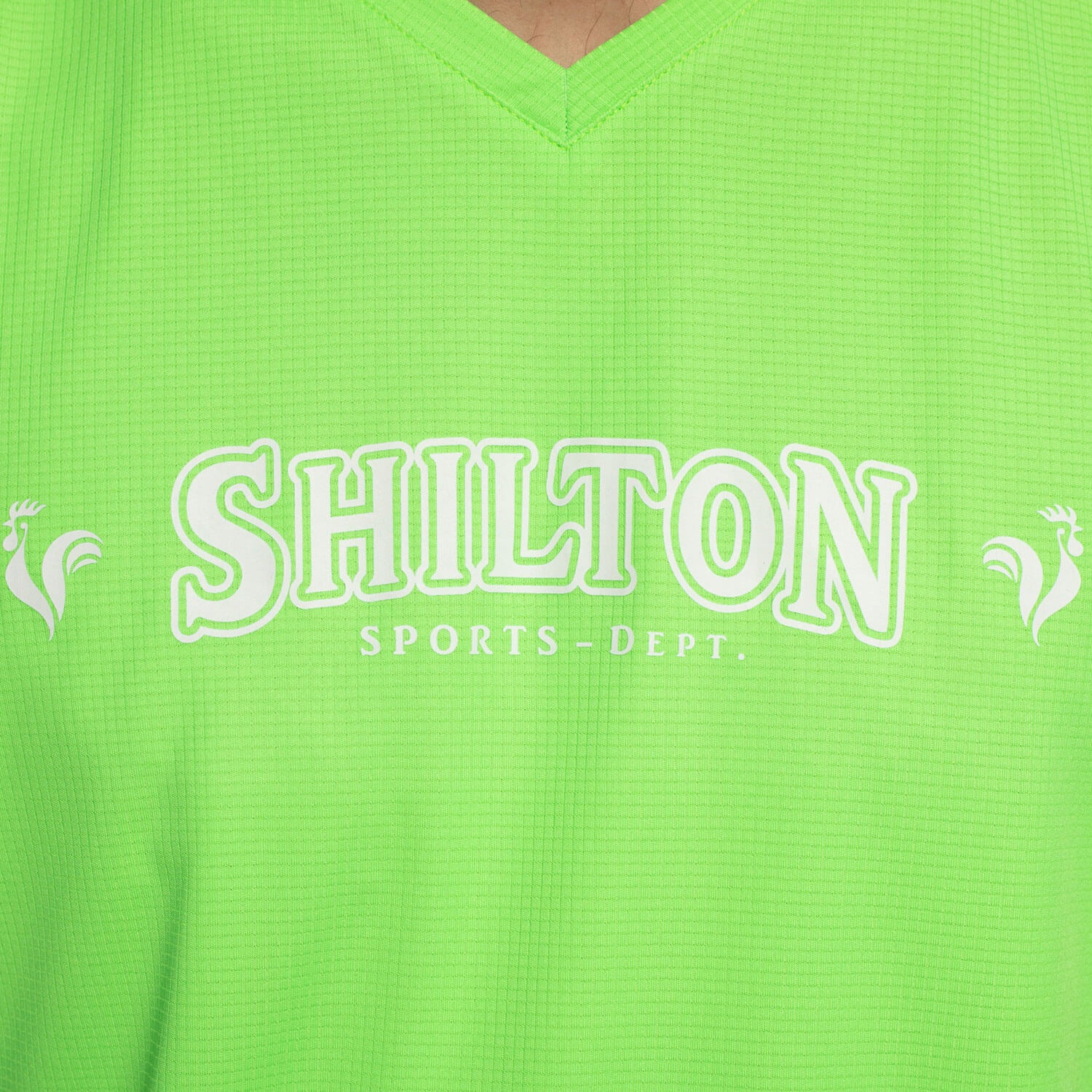 T-shirt sport col v