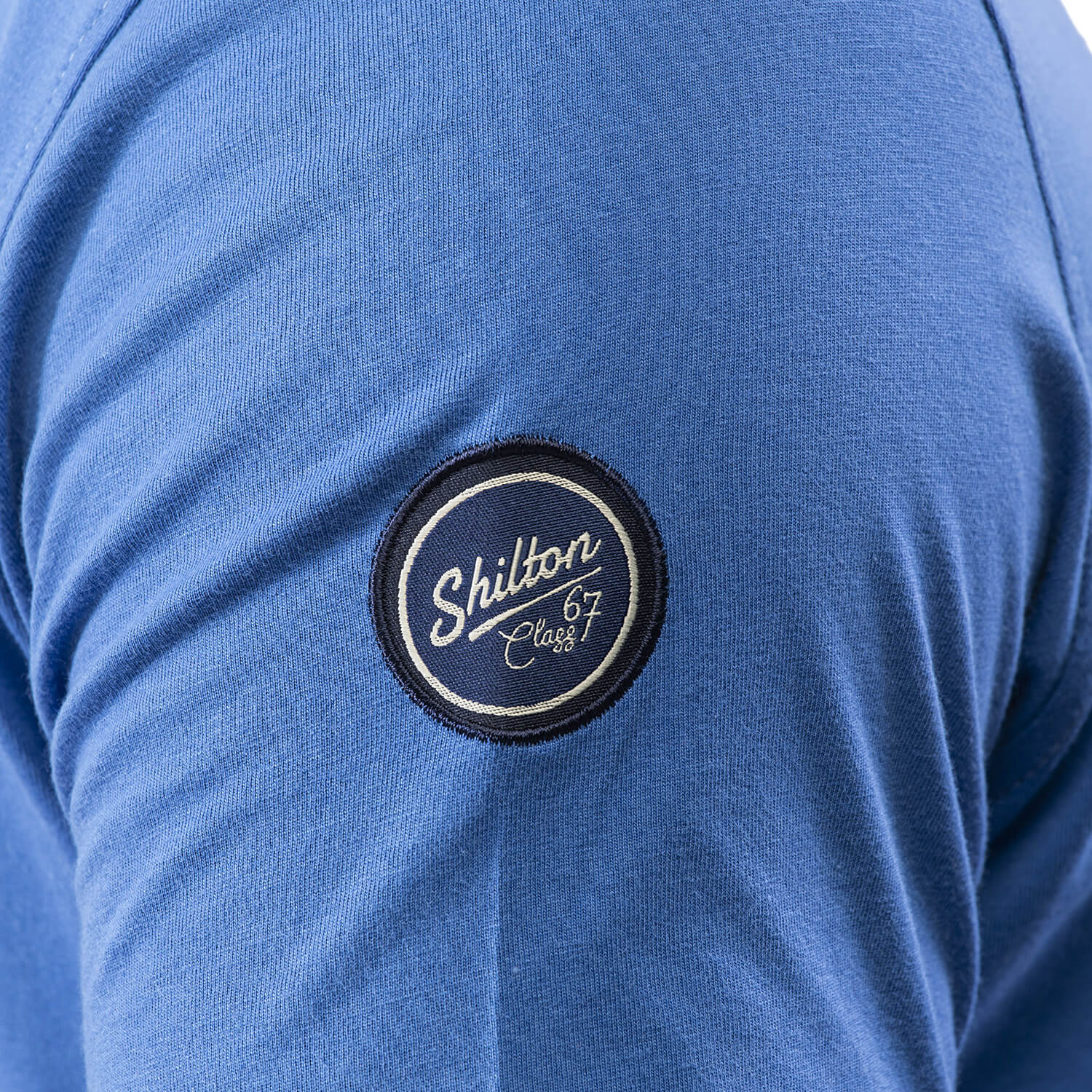 T-shirt cycling