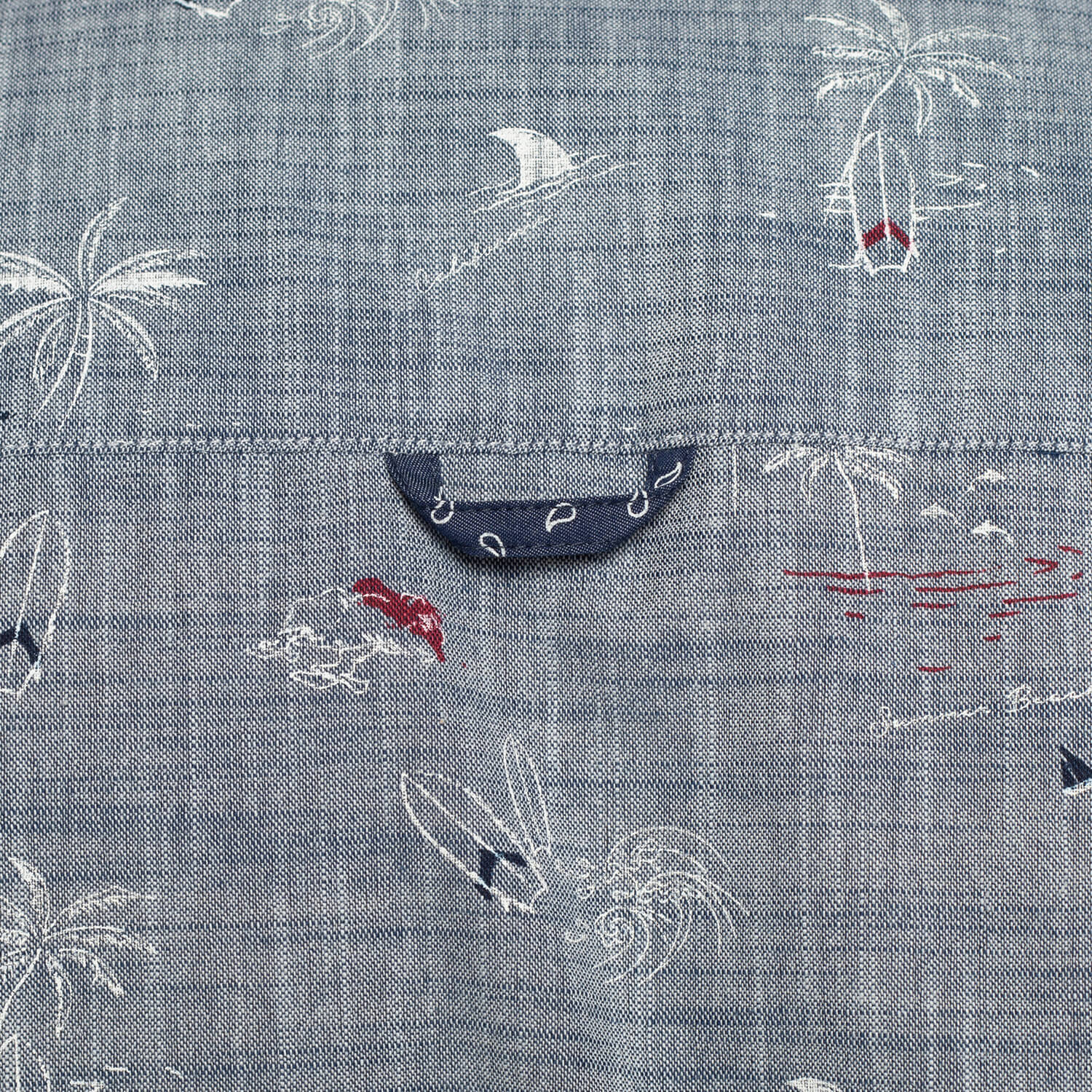 Chemise à fleurs