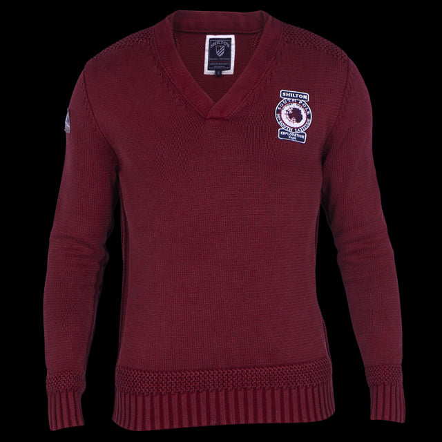 Pull en col V au thème Explorer