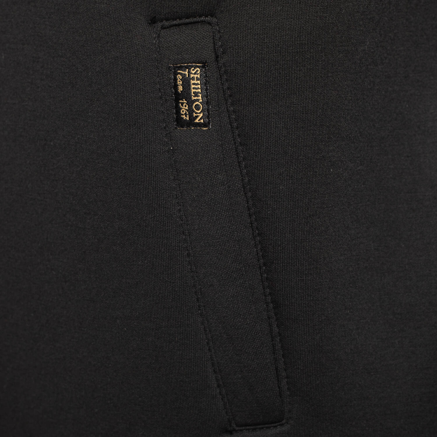 Gilet néoprène à capuche