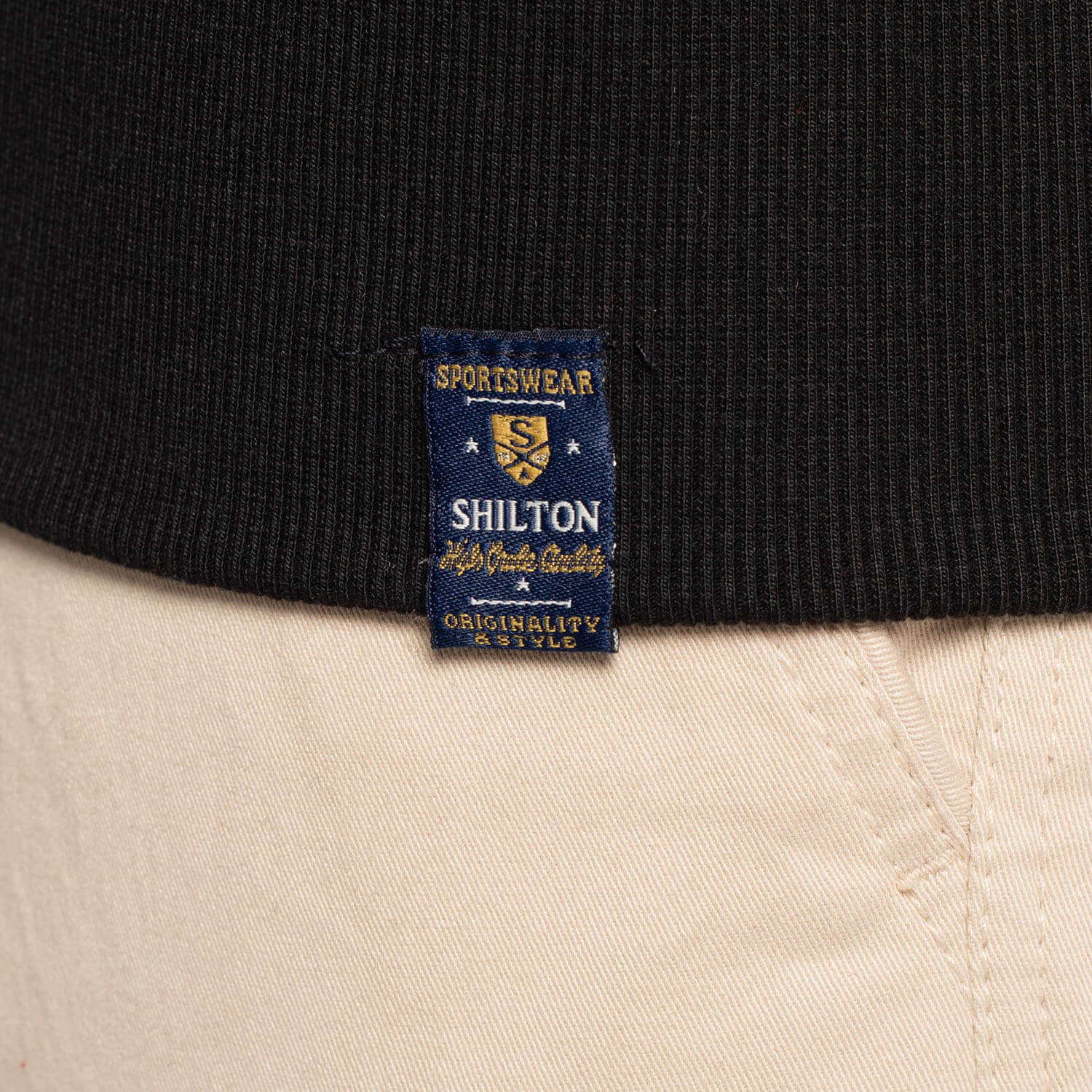 Gilet col montant
