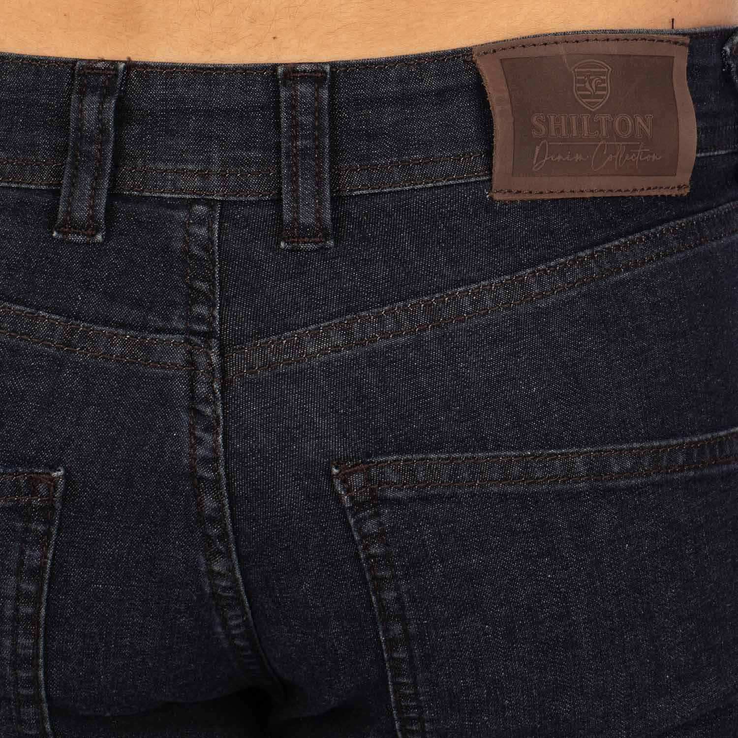 Jeans slim écusson