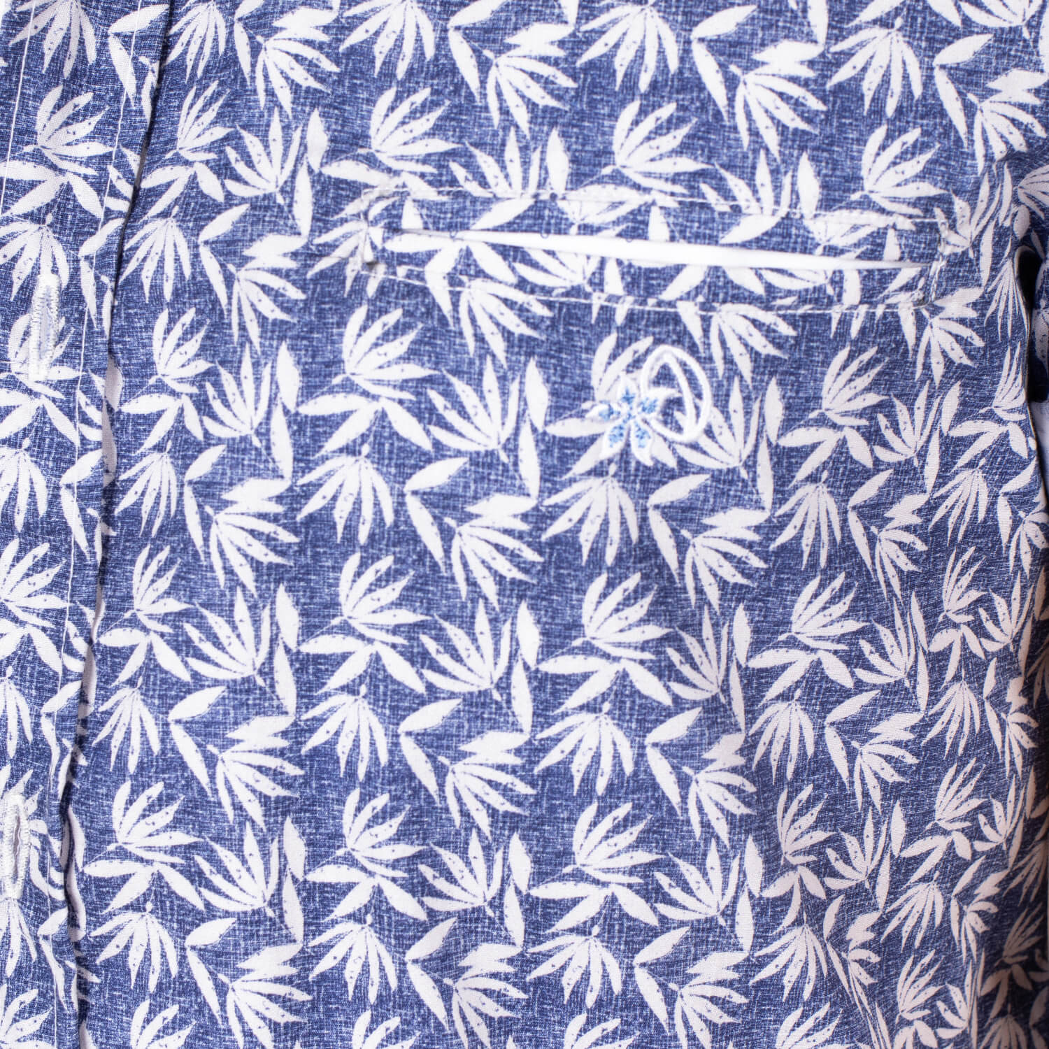 Chemise fleurie