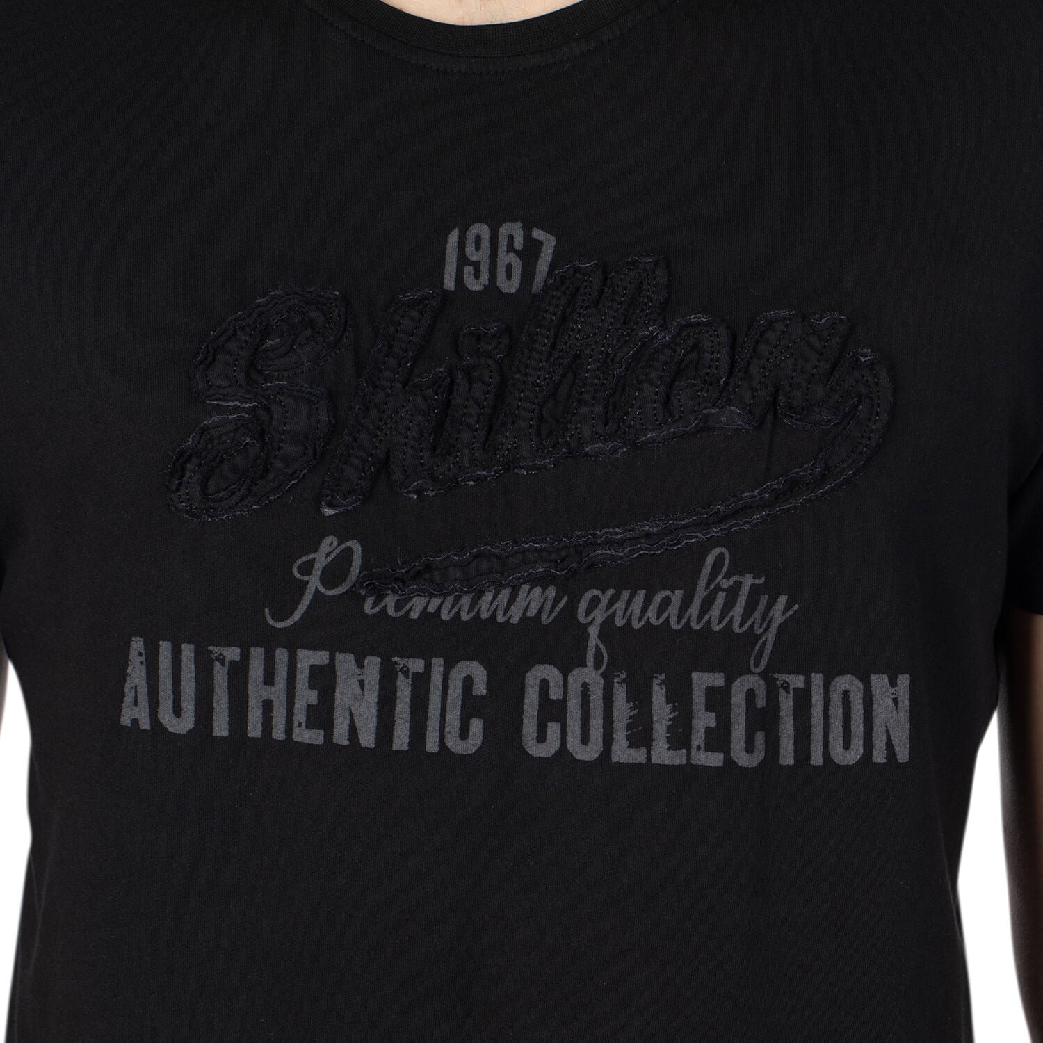 T-shirt authentic collection
