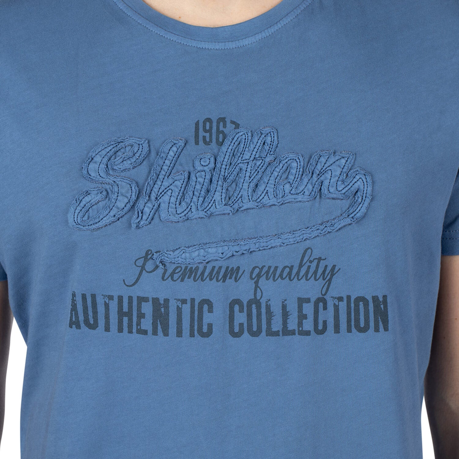 T-shirt authentic collection