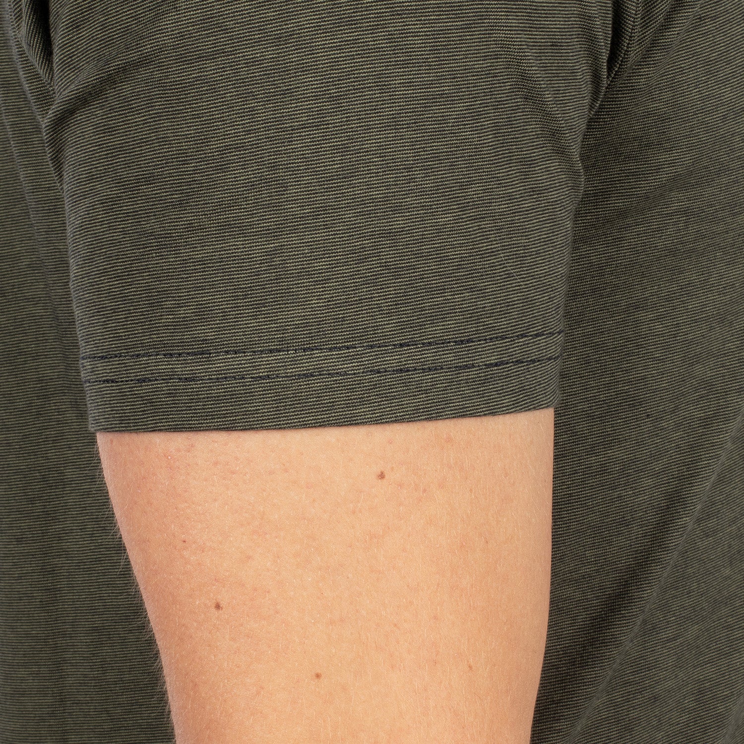 T-shirt écusson rayé