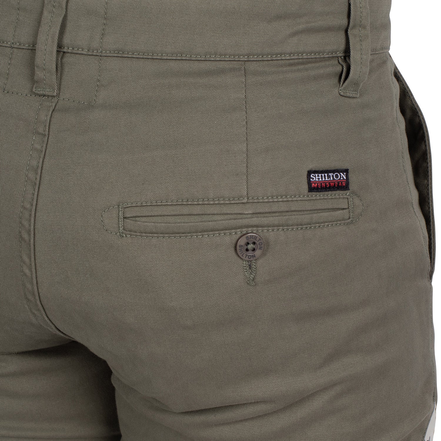 Pantalon chino écusson