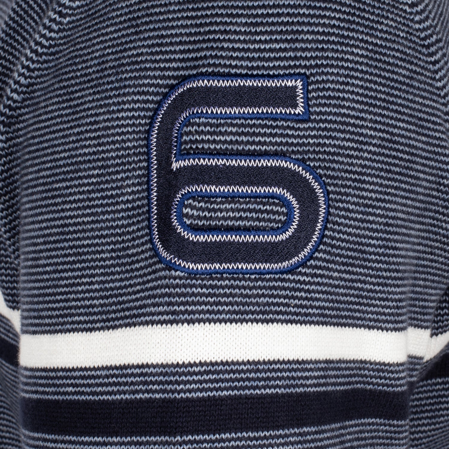 Pull camionneur naval