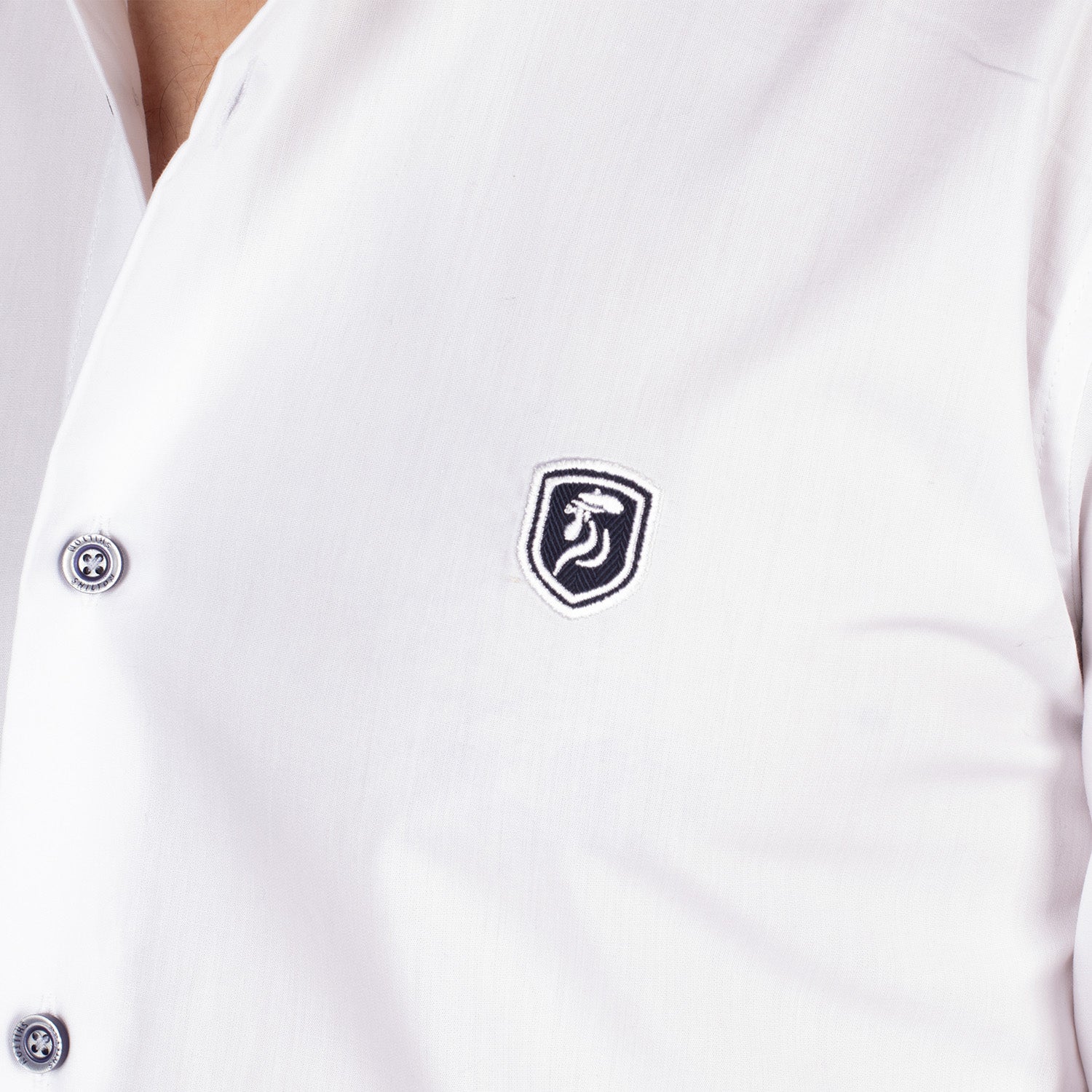 Chemise écusson aion