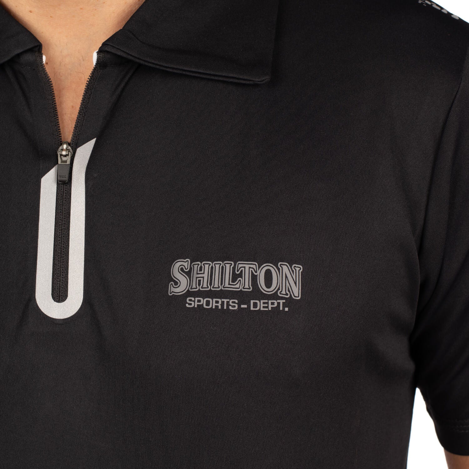 Zipped sports polo shirt