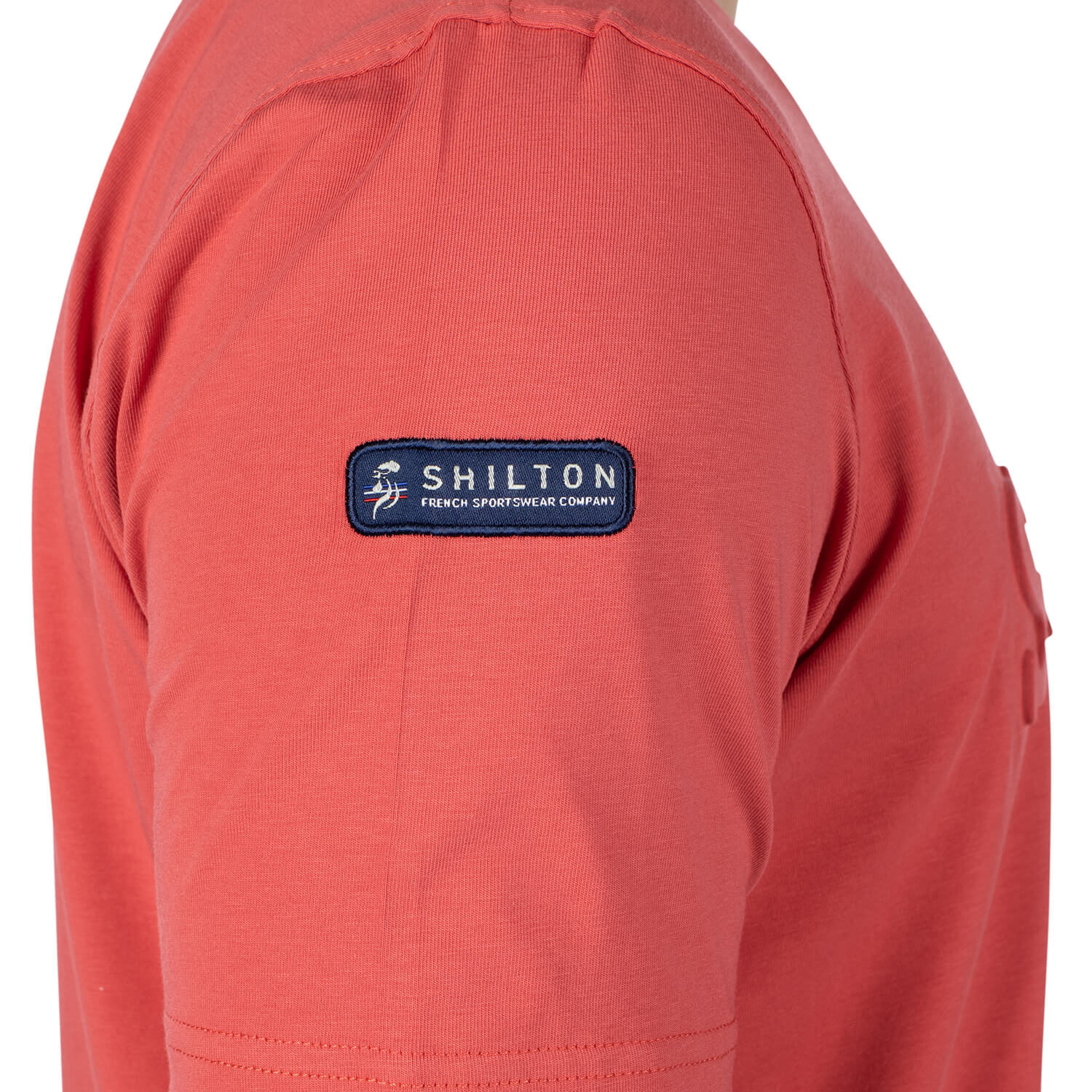 Basic relief T-shirt