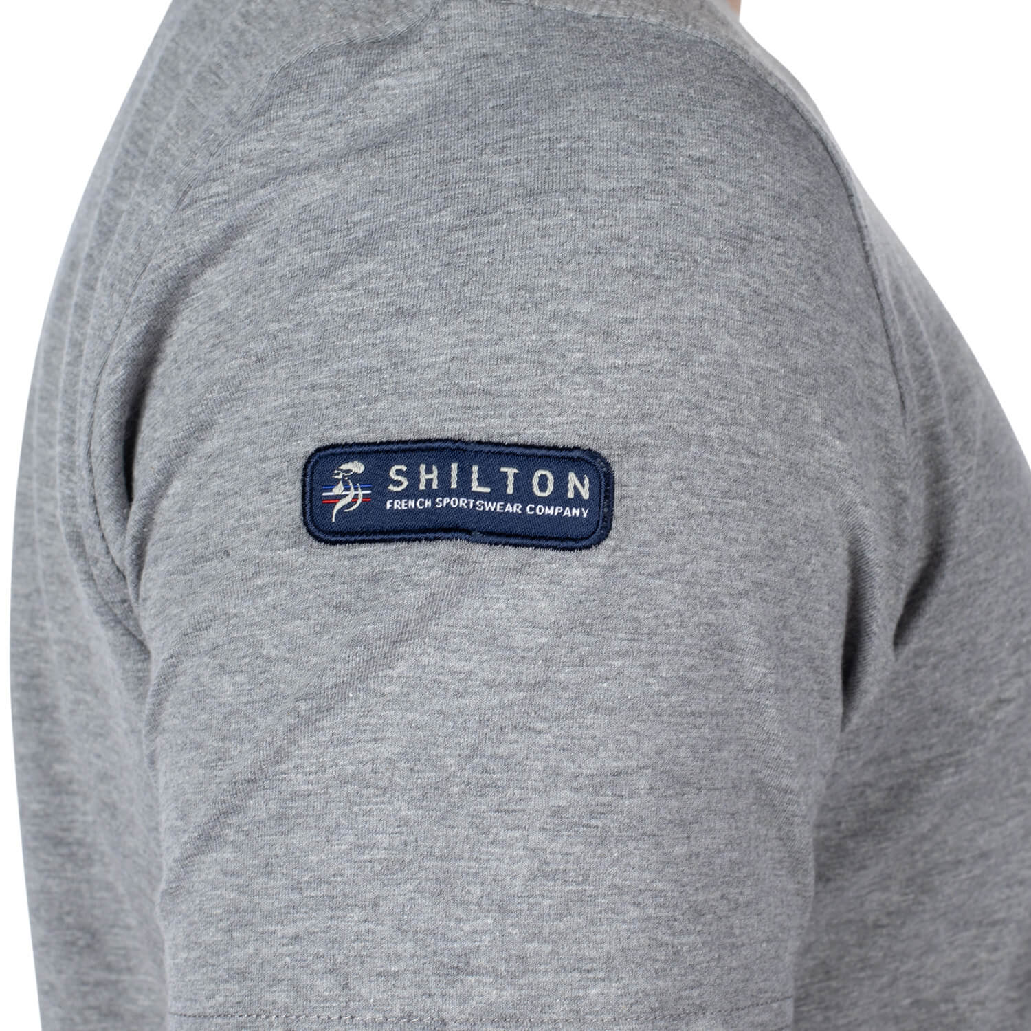 Basic relief T-shirt