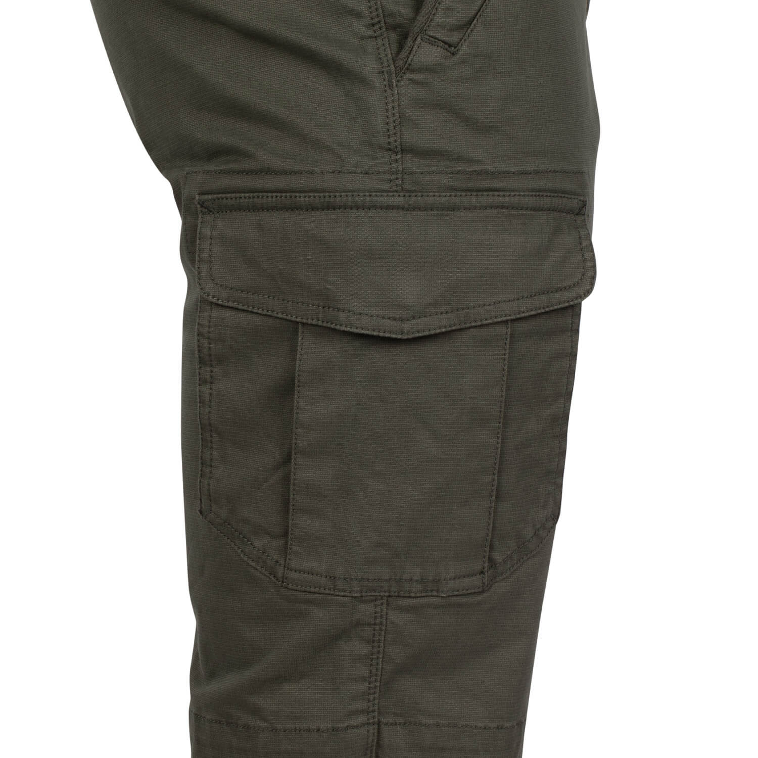 Bermuda cargo shorts
