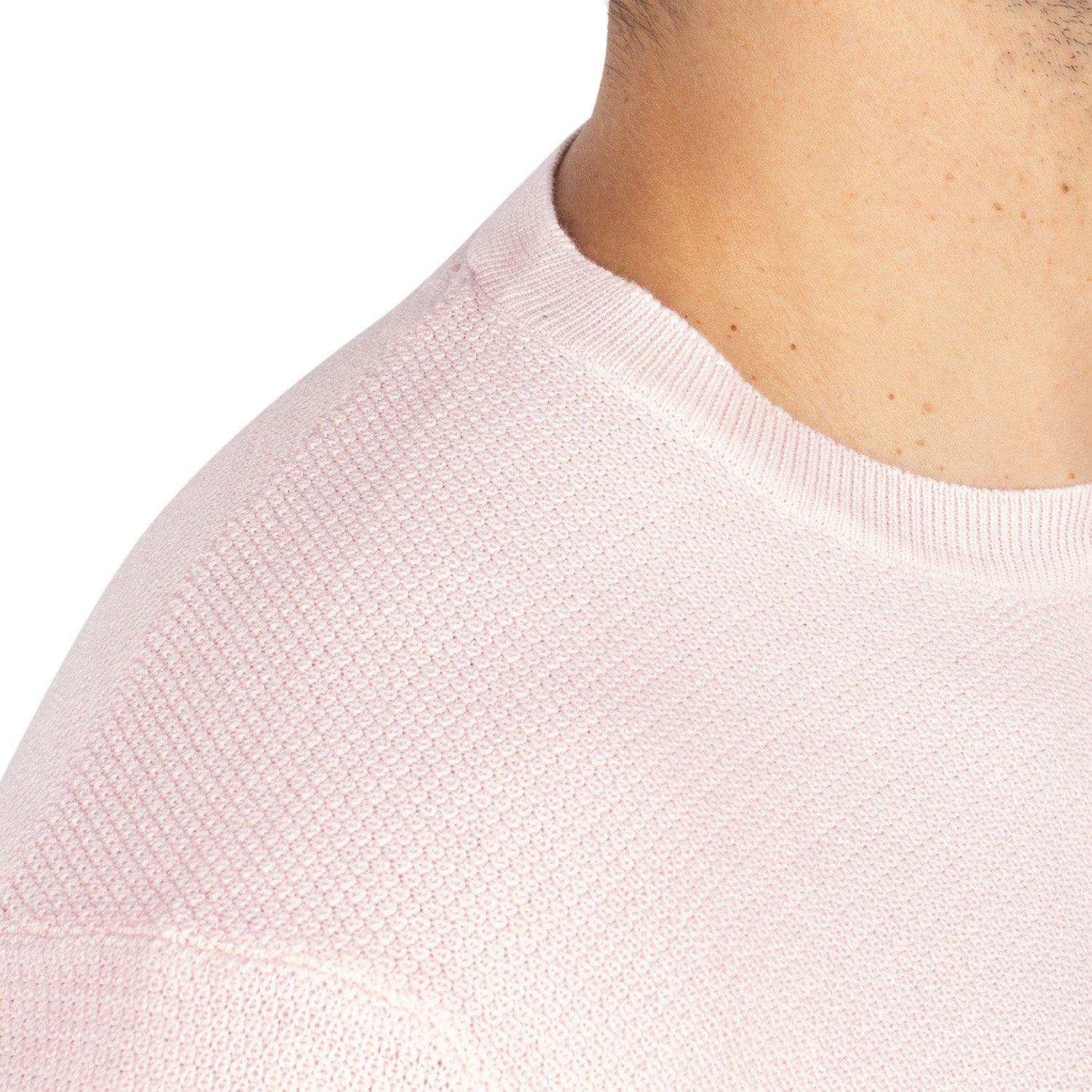 Lightweight round-neck sweater