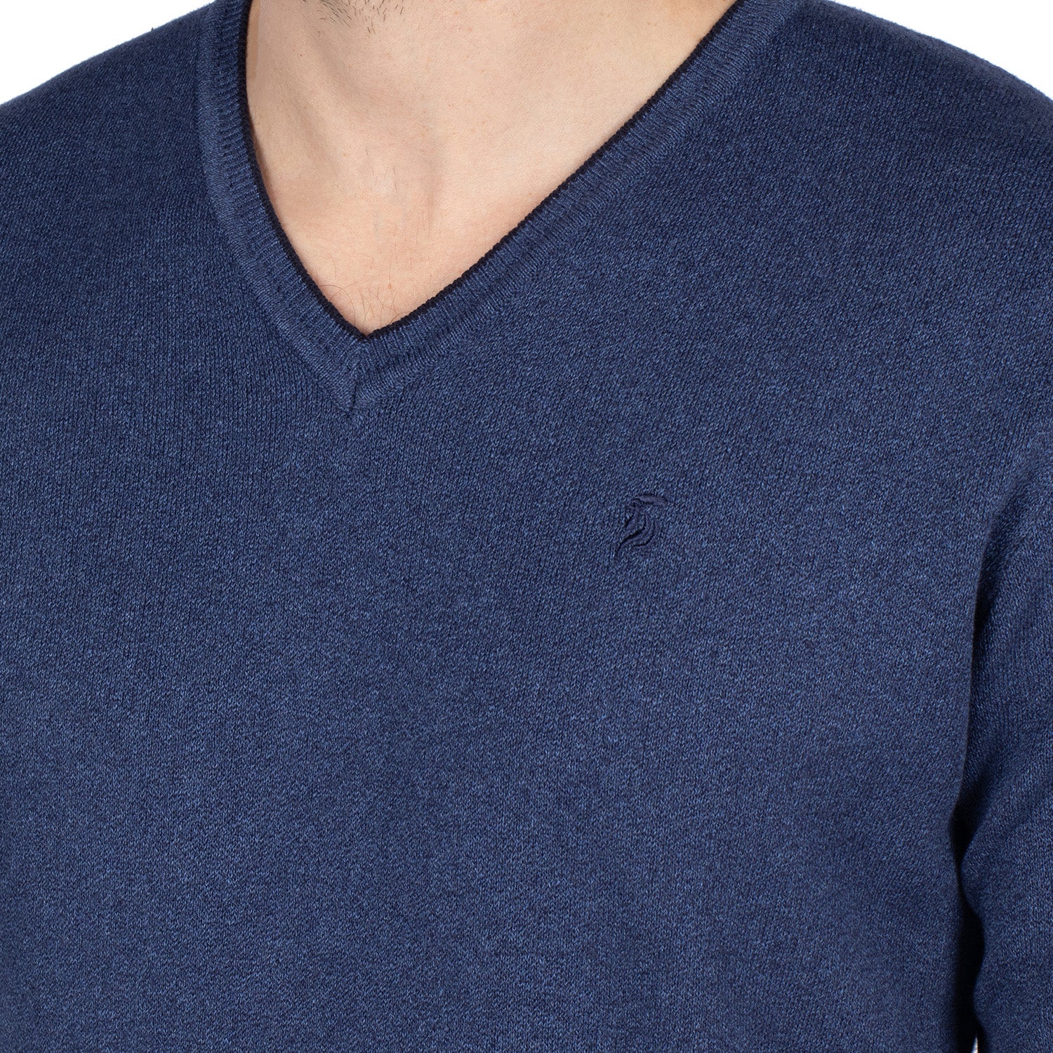 City v-neck sweater