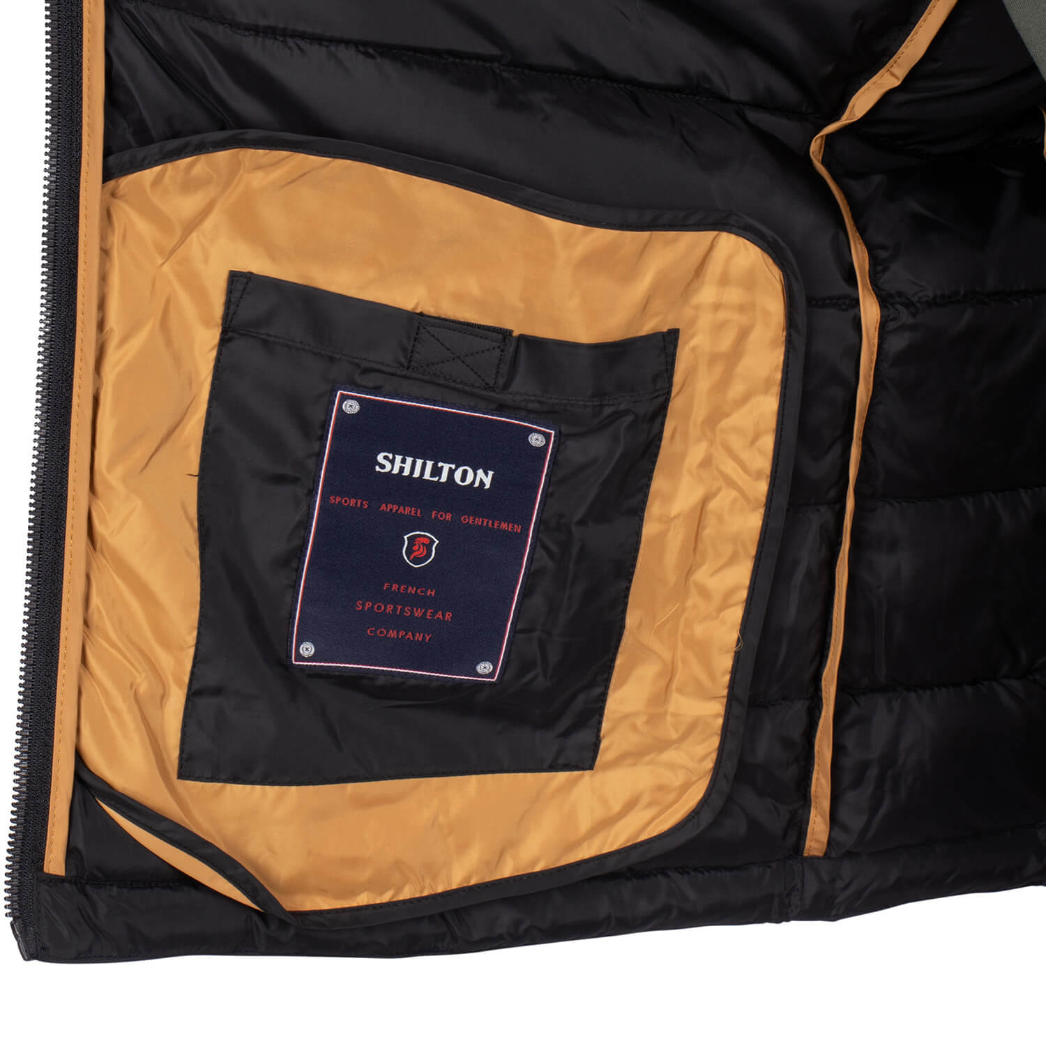 Sleeveless down jacket