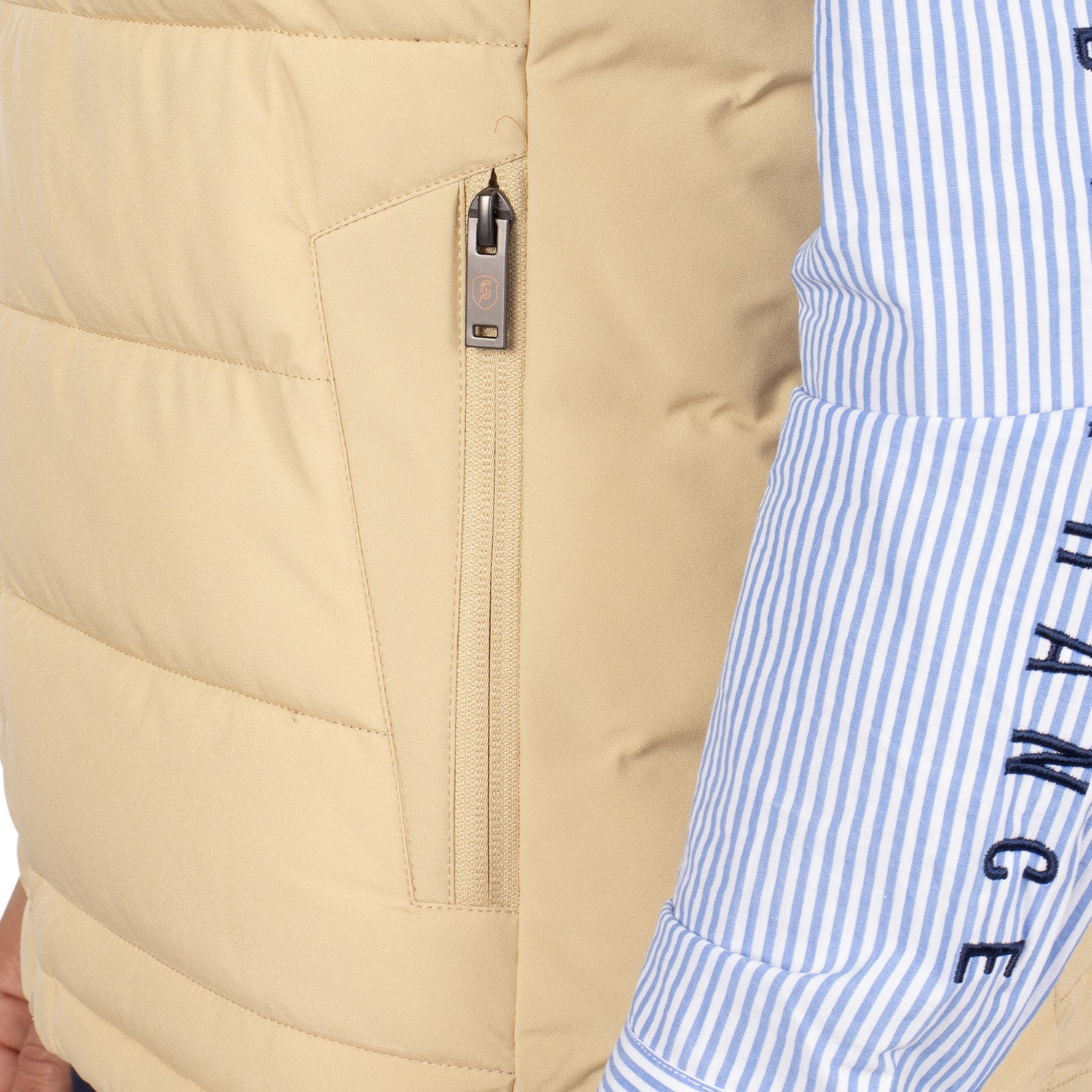 Team sleeveless jacket