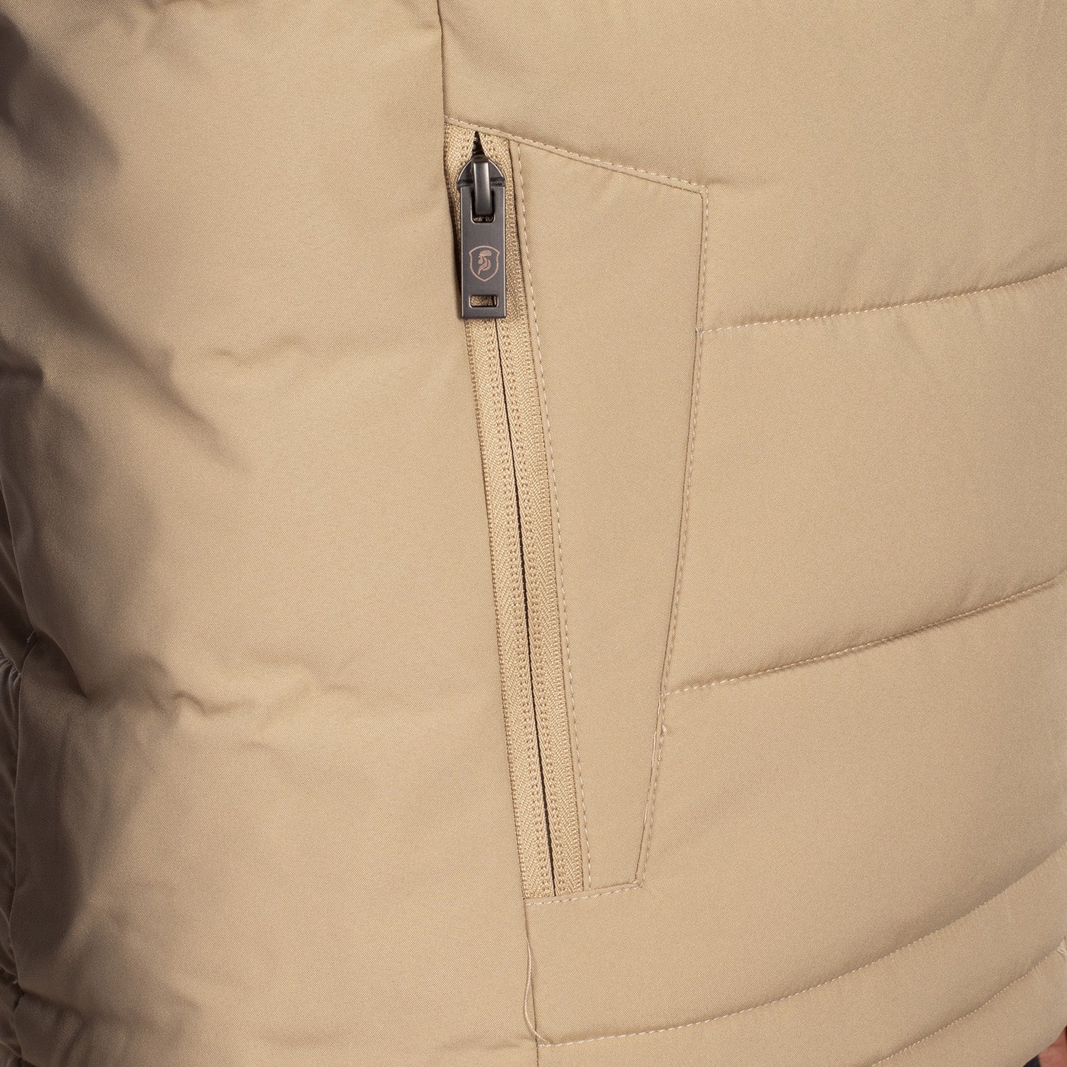 Jasper sleeveless down jacket
