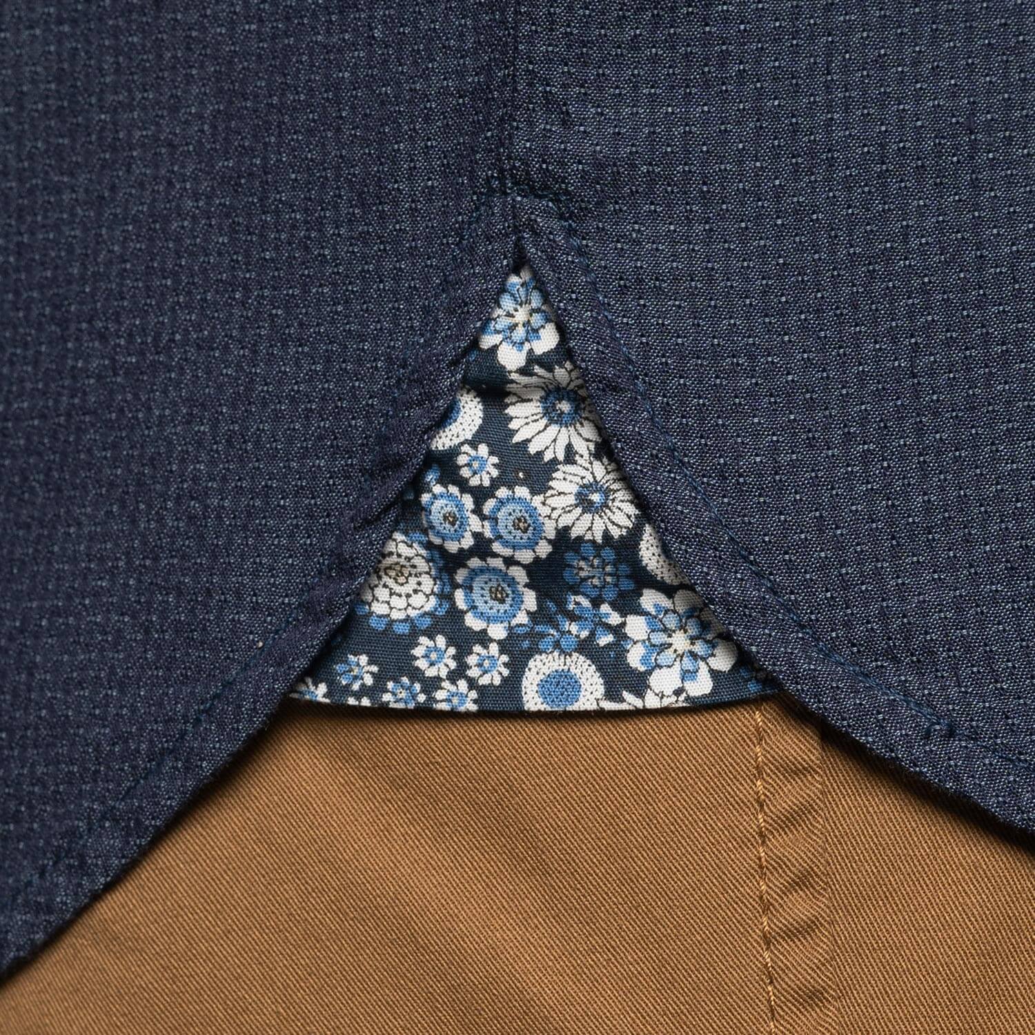 Chemise poche fleurie
