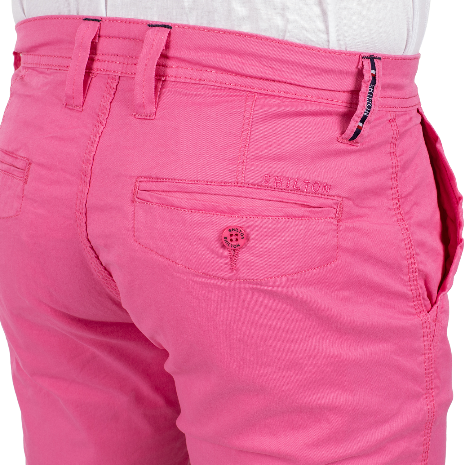 Bermuda chino neró