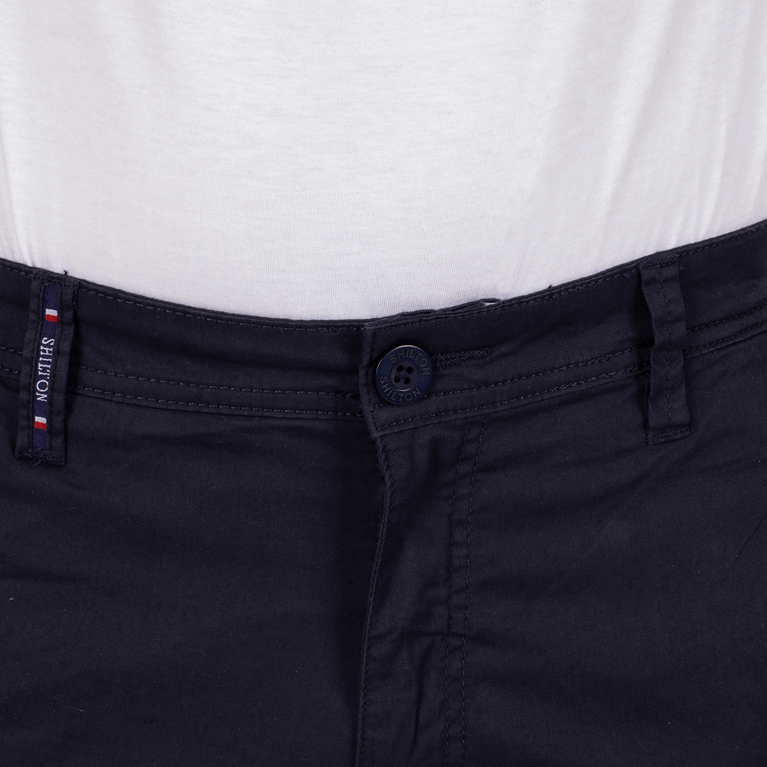 Bermuda chino neró