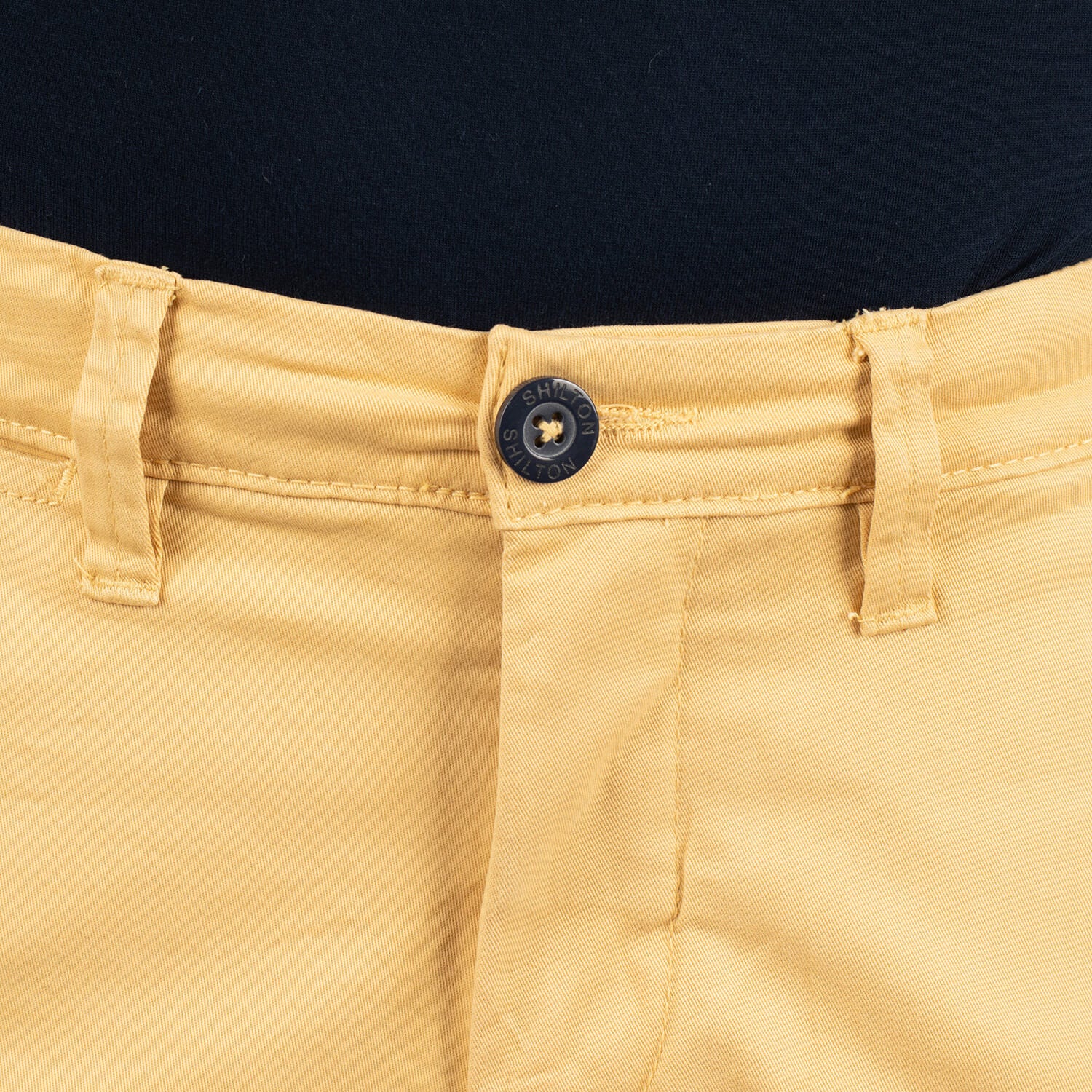 Basic chino pants