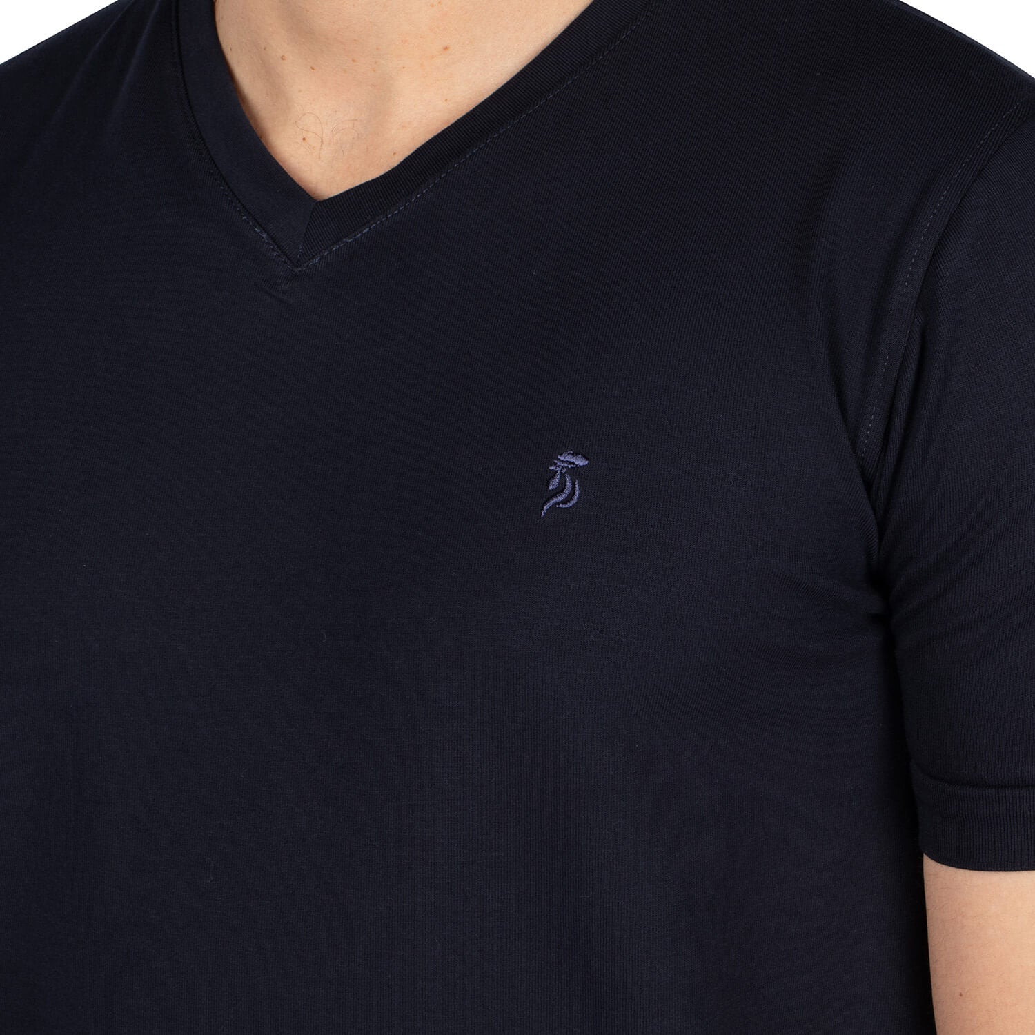 V-neck T-shirt