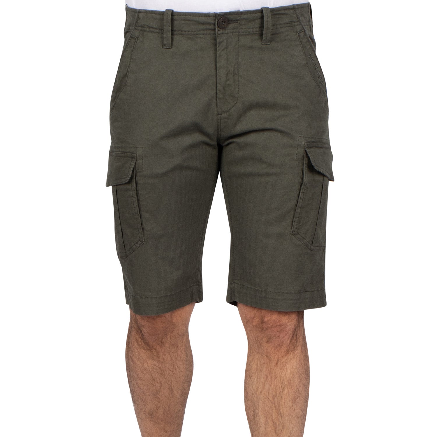 Bermuda cargo shorts