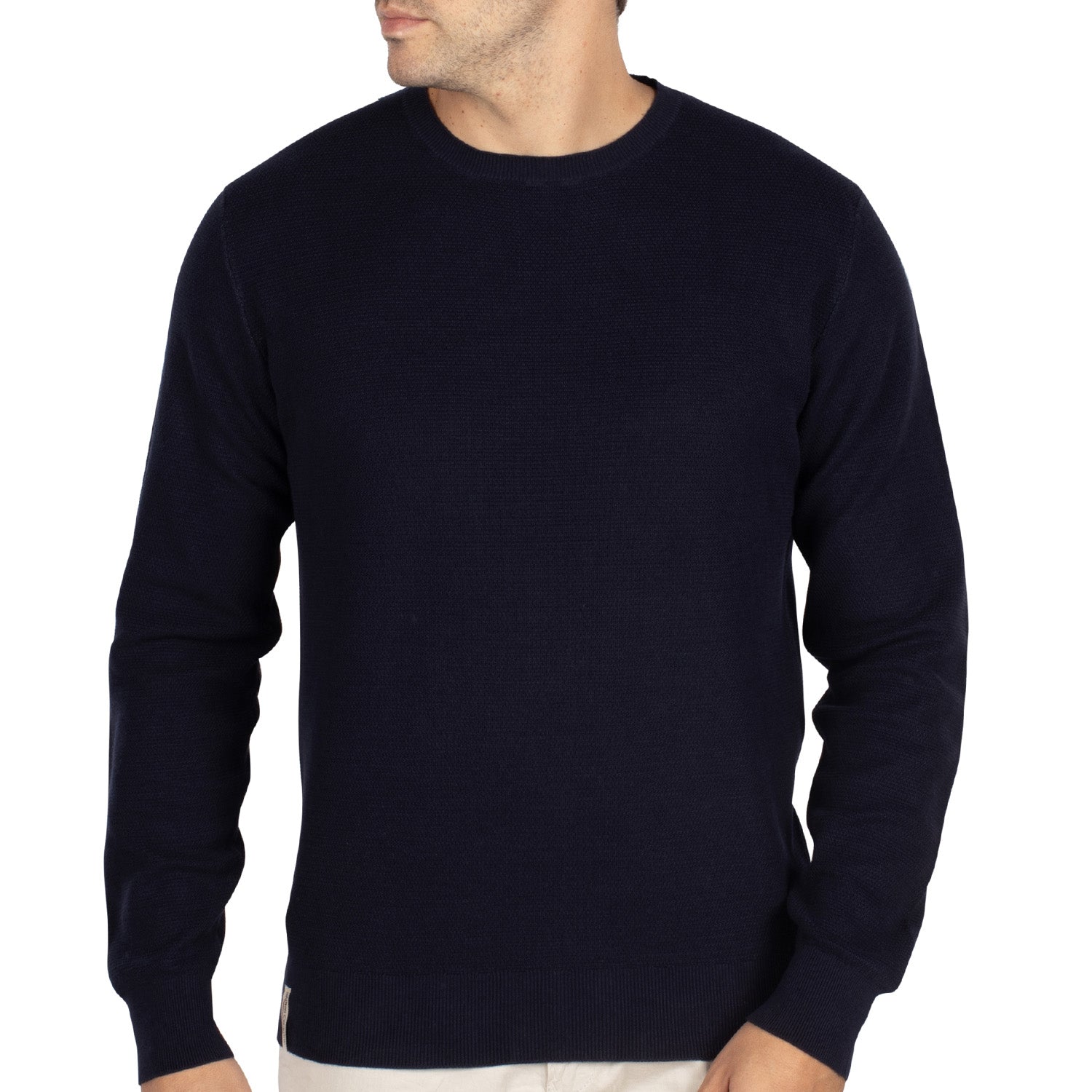 Lightweight round-neck sweater