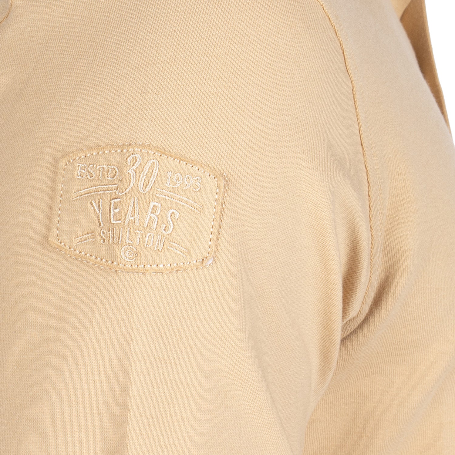 Basic relief polo shirt