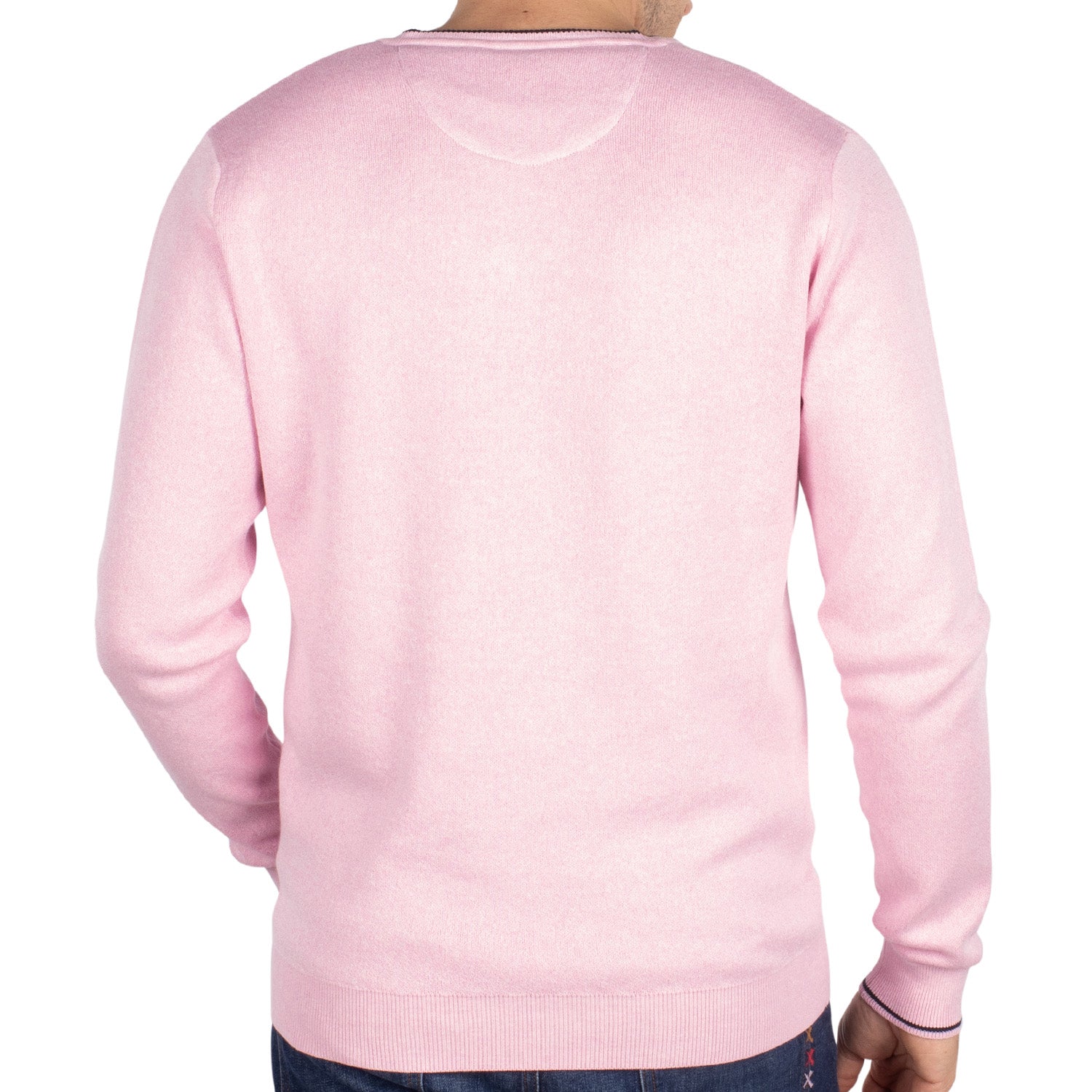 City v-neck sweater