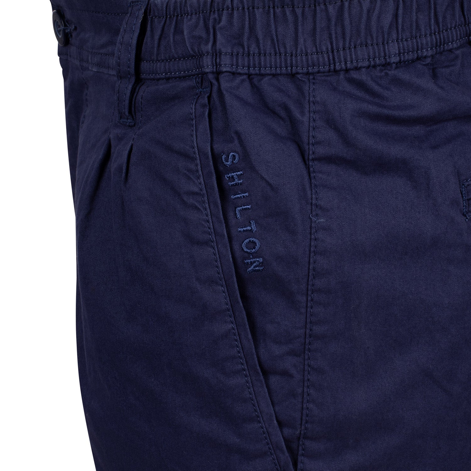 Bermuda chino essential