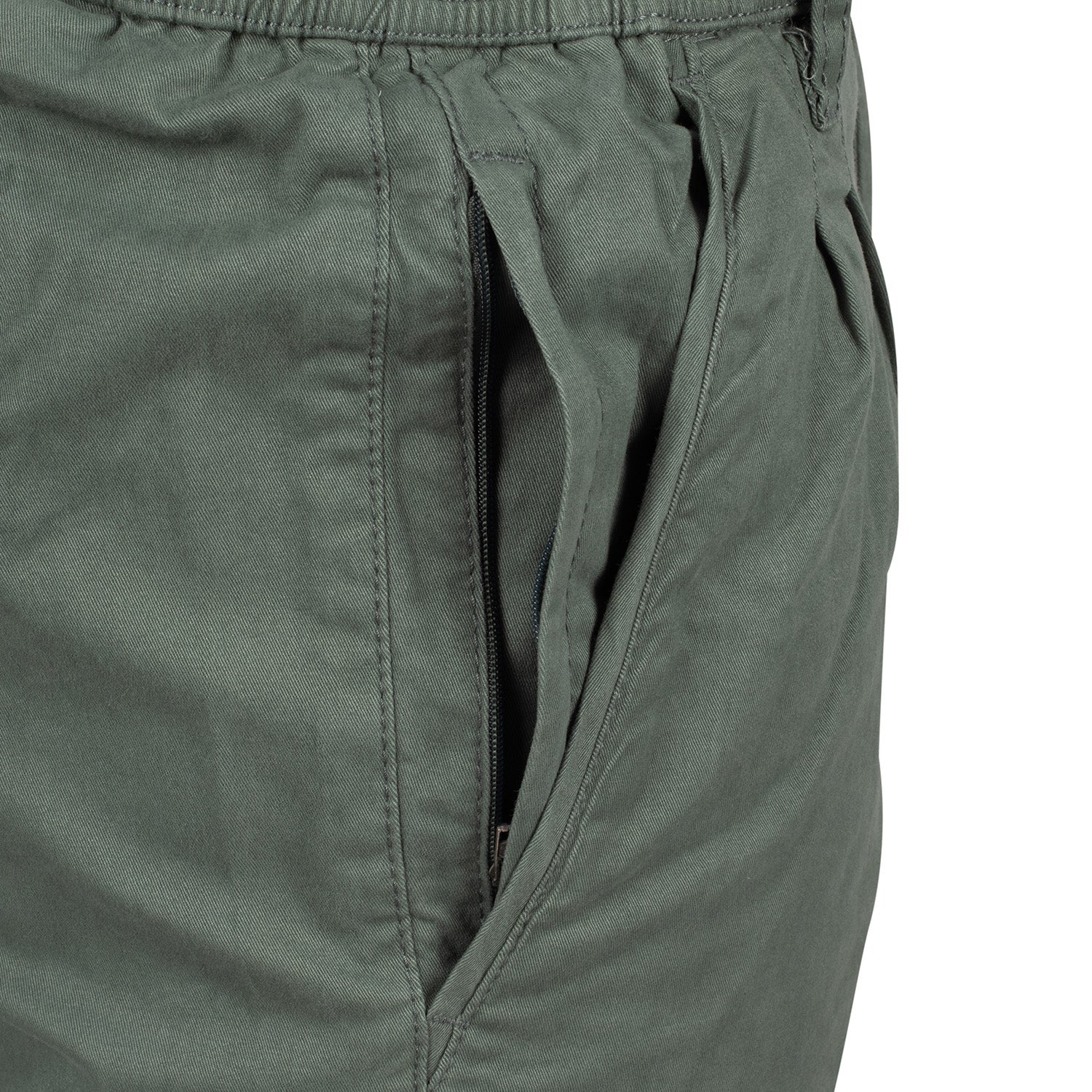 Bermuda chino essential